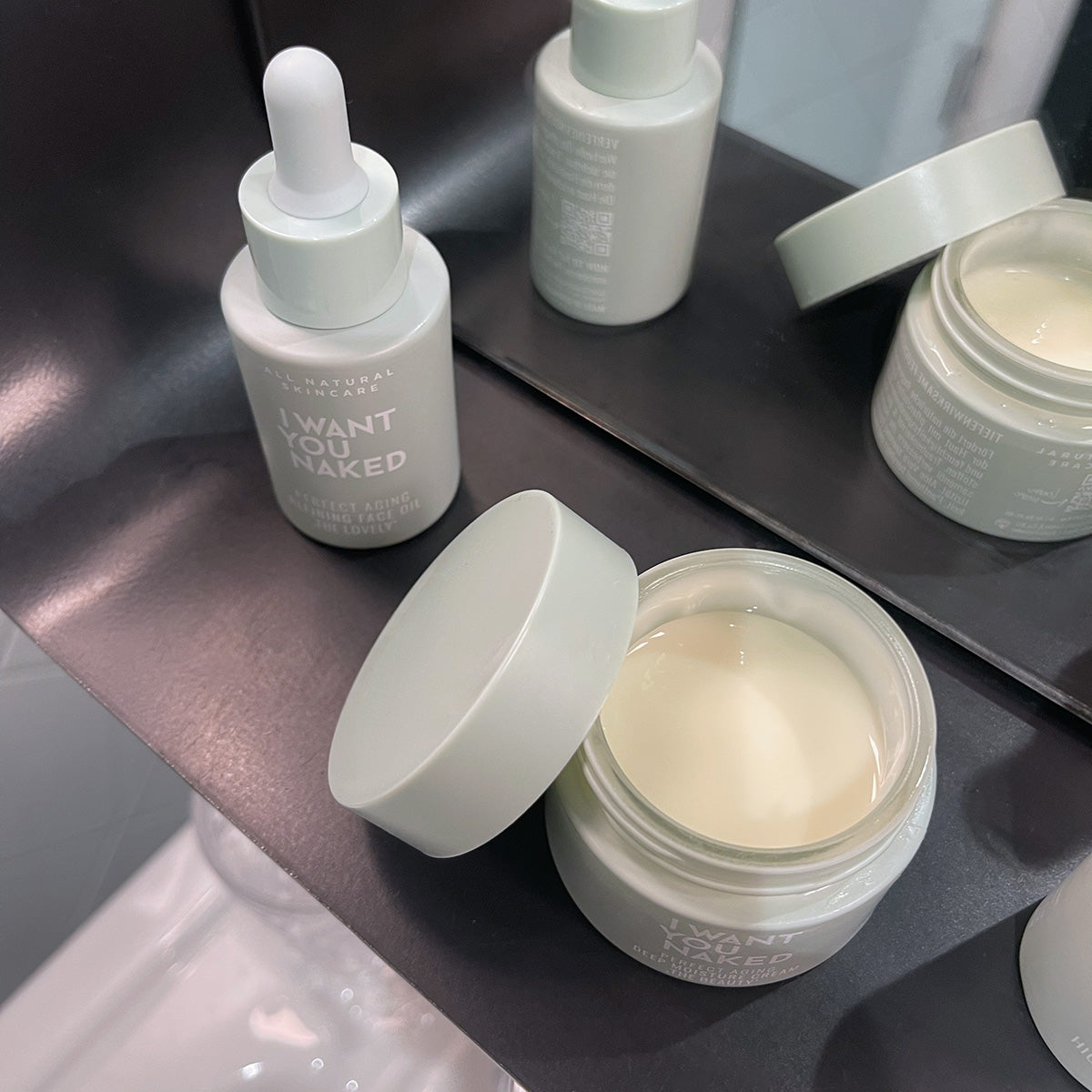 Perfect Aging 'The Beauty &amp; the Beast'